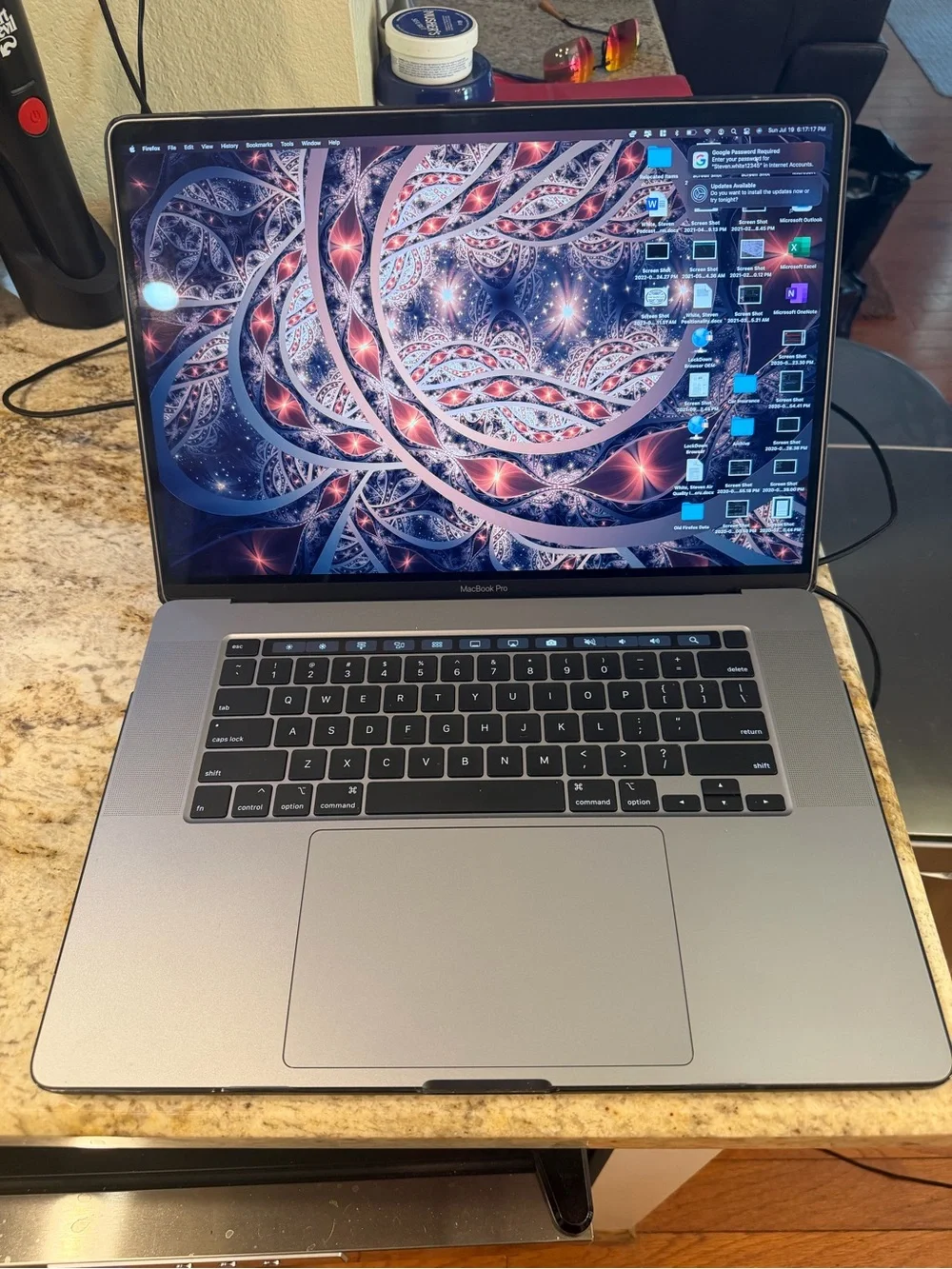 Apple MacBook Pro 16” 512GB - Space Gray Silver Finish (2019)